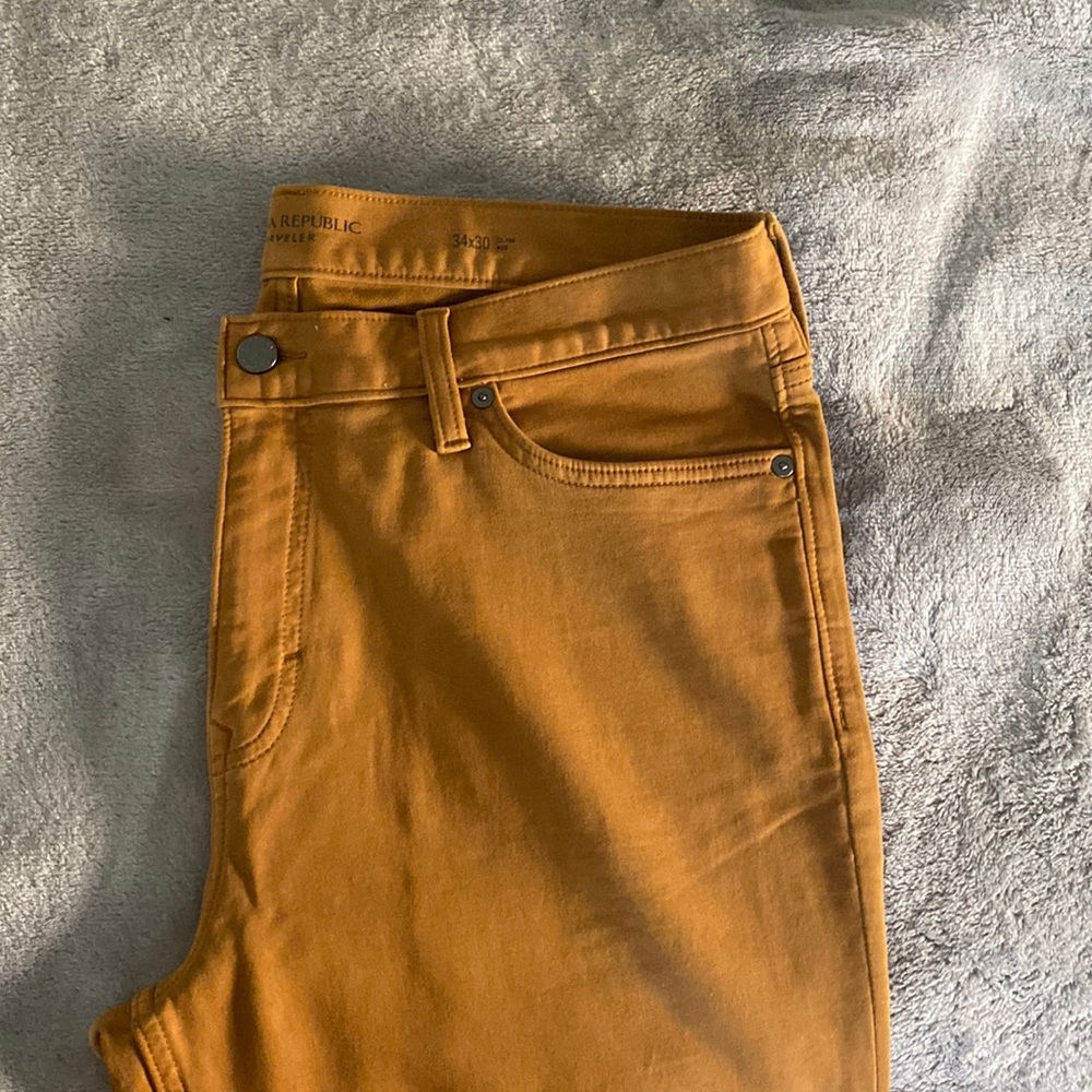 COPY - Men’s Banana Republic Traveler Pants Never Worn